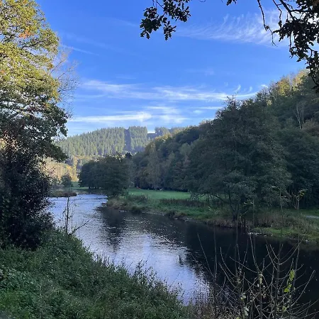 Aan De Ourthe In Maboge En Ardenne *